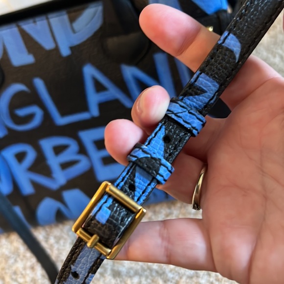 Burberry Medium Banner Graffiti Bag - Picture 6 of 15